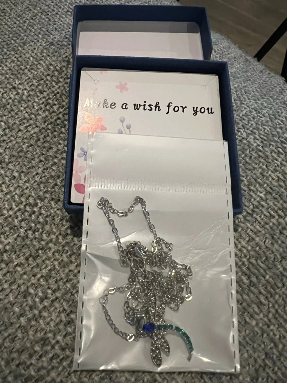 Blue & Green Crystal Dragonfly Necklace - NIB - Picture 7 of 8